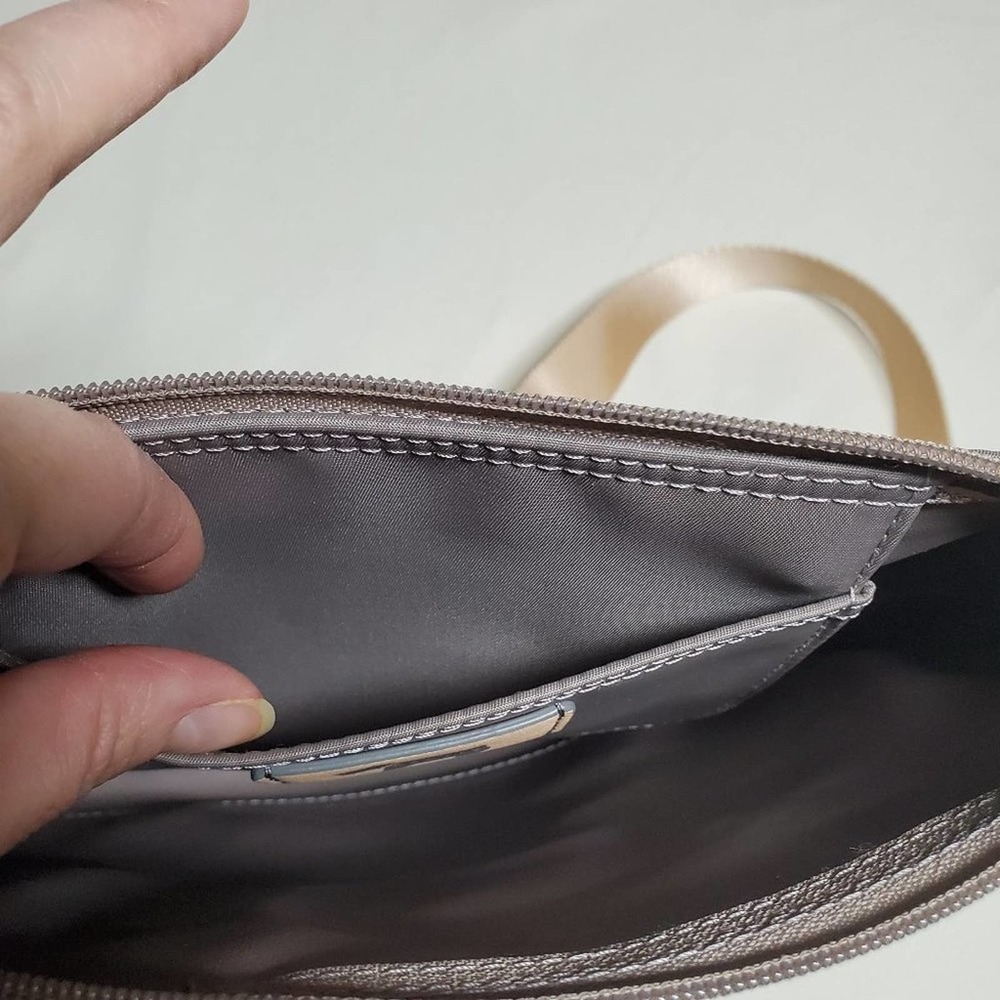 Radley London Pocket Essentials Nylon Adjustable Crossbody in Willow - Picture 13 of 13